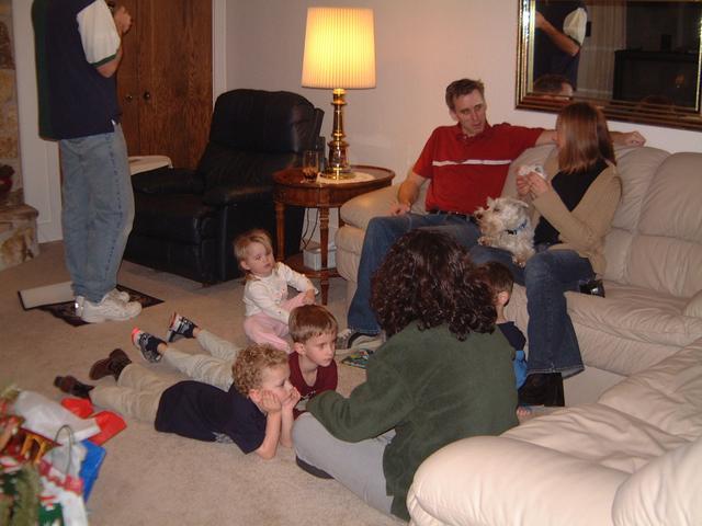 2003/12(Dec)/02-Christmas Eve/640x480_2003-12-24-07-reading-waiting-on-Santa.JPG